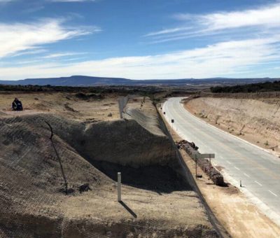 Mantiene SICOM en buenas condiciones red de carreteras de municipios del Rincón