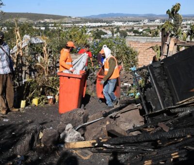 Brindan apoyo a familia damnificada por incendio