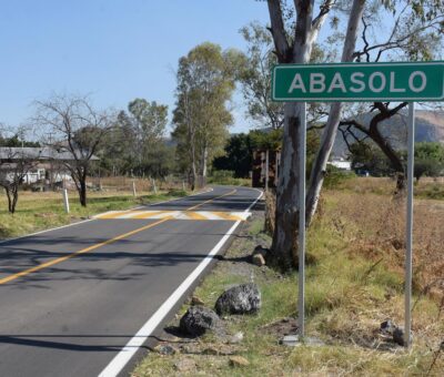 Continúan arranques e inauguraciones de obras en Abasolo