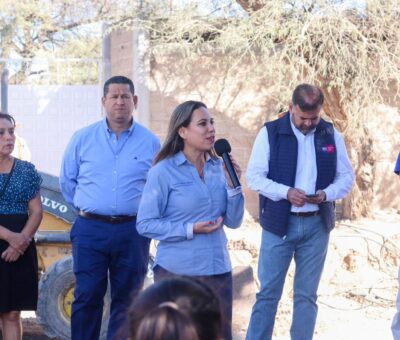 Supervisan rehabilitación de calle en Comunidad Serrano