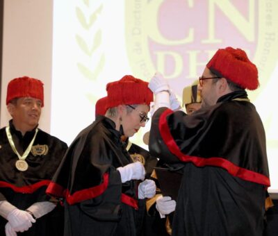 Recibe senadora Alejandra Reynoso Doctorado Honoris Causa por su trayectoria de excelencia