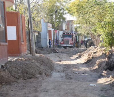 Inicia pavimentación de calles en comunidades y colonias