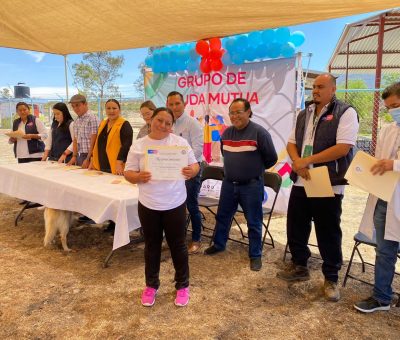 SSG entrega acreditación al Grupo de Ayuda Mutua “Pequeñas Sonrisas” en Acámbaro