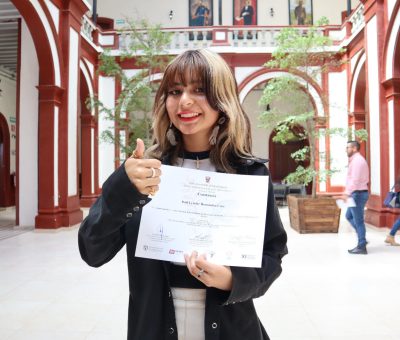 Mención Honorífica para Itzel de Silao en Olimpiada de Filosofía