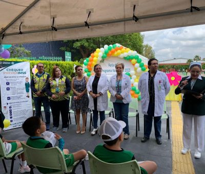 Brinda IMSS Guanajuato acciones PrevenIMSS a niñas, niños y adolescentes, en Primer Feria de Salud del Programa Vacacional