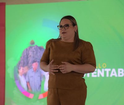 Rocío Cervantes rinde Segundo Informe de Gobierno