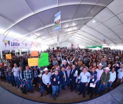 Realiza SDAyR 11vo Encuentro de Transferencia de Tecnología para los Ganaderos de Guanajuato