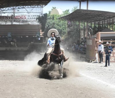 Irapuato se viste de charrería