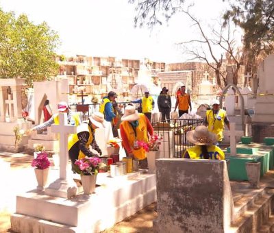 SSG inicia campaña “Cero agua en floreros” en el municipio de Silao