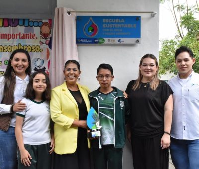 La Primaria 20 de Noviembre es Escuela Sustentable con el Agua