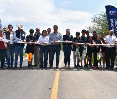 Inauguran Acceso a Rancho Los Morales