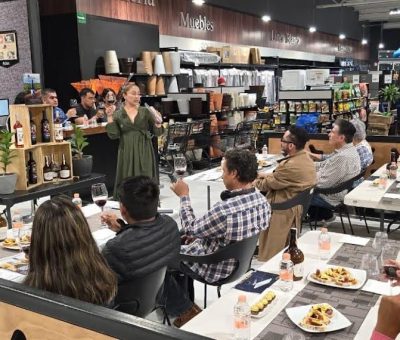 Capitaliza Guanajuato vitivinicultura y enología con los Viernes de Cata en Chedraui