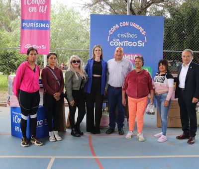 SDES fortalece la economía local con entrega de equipamiento a emprendedores