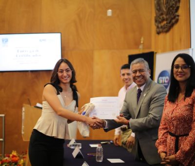 Estudiantes de la UNAM y el INAEBA reconstruyen el tejido social a través de la educación