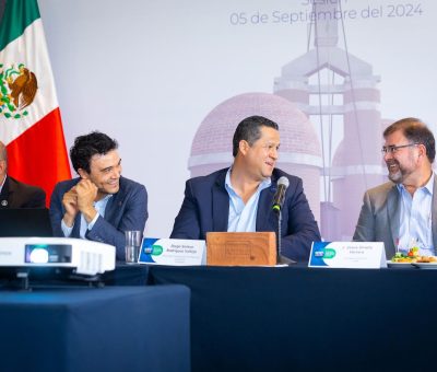 Entrega Gobernador Reconocimientos Protección de Datos Personales y Reconocimientos Buenas Practicas de Transparencia