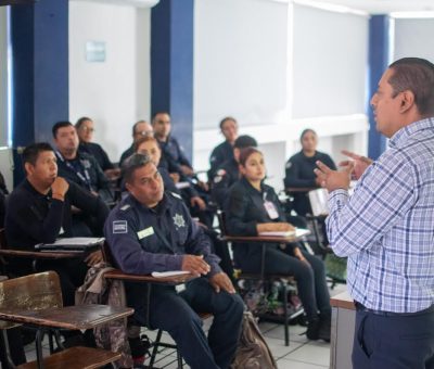 Capacitan a policías en protocolos de violencia de género