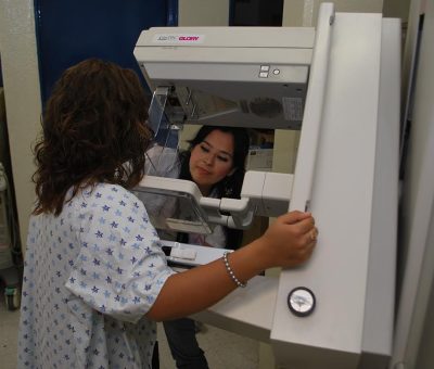 SSG aumenta acciones para concientizar a la población sobre la importancia de la detección temprana y el tratamiento oportuno de cáncer de mama