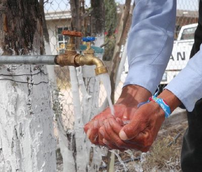 Benefician a familias de Cortazar con obras de agua potable   