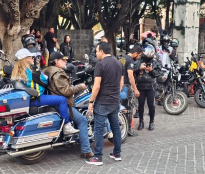 Motociclistas llevan alegría a niños de Salvatierra en la “Ruta Biker del Juguete”